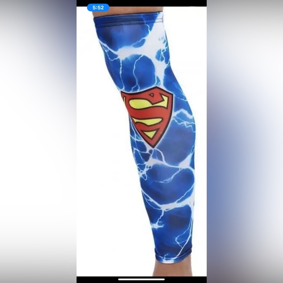 DC Comics Superman Logo Athletic Sports Compression Leg Sleeve Large 2 - Picture 1 of 3